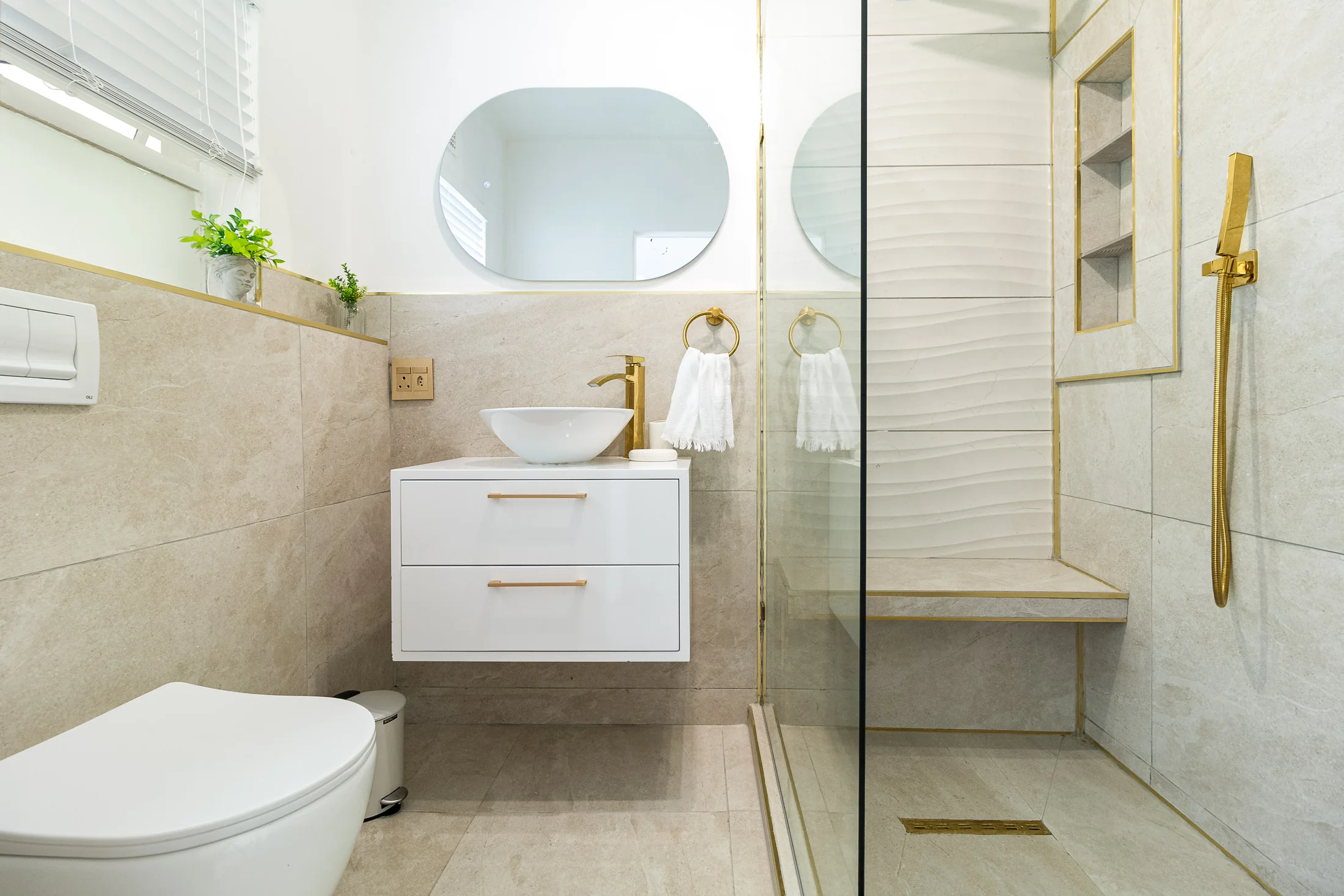 Walk-in shower with brass fittings